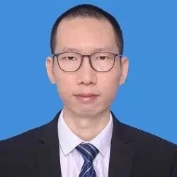 &Ocirc;ng Alexander Long, Gi&aacute;m đốc Tiếp thị & B&aacute;n h&agrave;ng